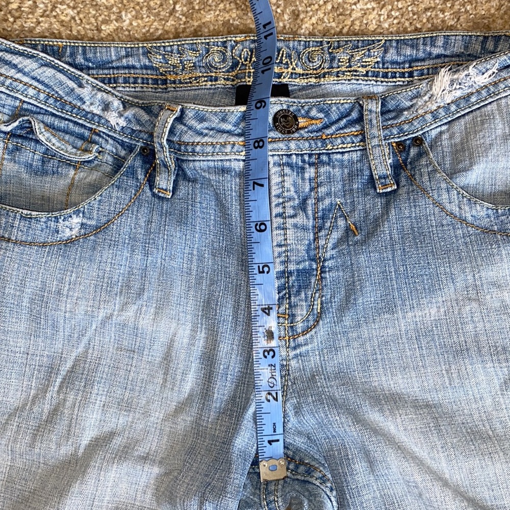Squeeze Jeans - Picture 10 of 15